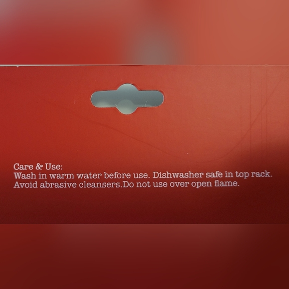 Rae Dunn Christmas Kitchen Bundle Spatula Set & Kitchen Towels - Picture 4 of 6